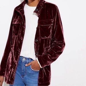 Loft-Women's Velvet utility Jacket in Burgundy Sz L